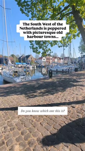 Which pretty Dutch harbour town is this? 🤔🇳🇱 #thenetherlands #holland #thedutchwayoflife #travel #europe | The Dutch Way Of Life