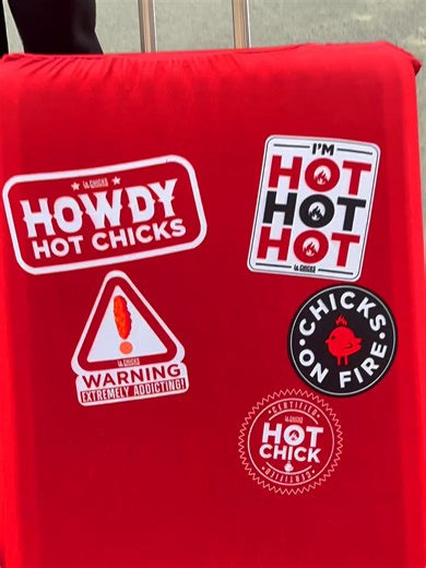 Takeoff hits different with heat on your plate. 🔥​ ​ Catch flights AND flavor at LA Chicks NAIA T3 🍗​ ​ #LAChicks #HotChicken