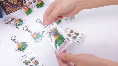 PUNICA 24 PCS Emotional Support Dumpster Fire Acrylic Keychains Bulk with Funny Card 4 Style for Employee Office Coworkers Staff Team Positive Employee Appreciation Xmas Gifts