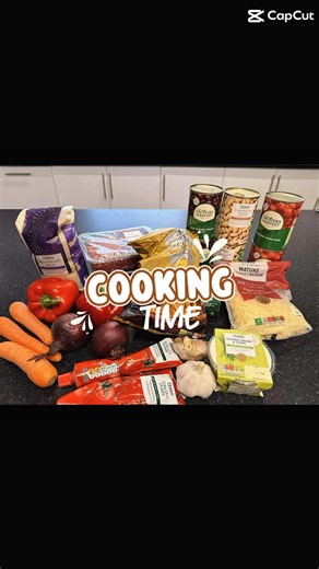 🍳 Free Adult Cookery Classes 🍳 Want to cook healthier, save money, and feel more confident in the kitchen? Our free adult cookery classes are designed to help you learn practical nutrition basics and create family-friendly, budget-conscious meals that everyone will enjoy. 🥦 Learn about balanced nutrition and healthier choices 🍽️ Cook simple, tasty meals the whole family can enjoy 💷 Discover ways to make your food budget go further 🤝 Meet new people and learn in a relaxed, supportive settin