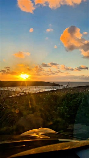 Beautiful, amazing 👏 🤩 This evening at Pentire Head looking over Crantock Beach. #cornwall | Select Cornwall