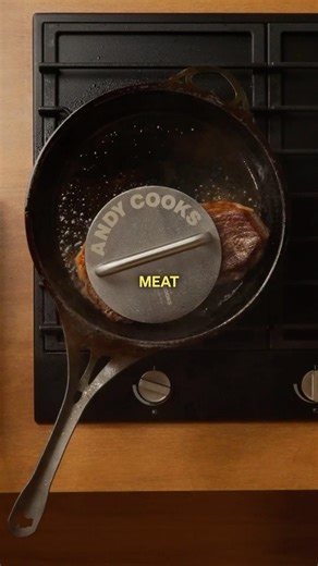 Should you oil your steak or your pan?