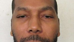 Court grants Muslim death row inmate stay of execution