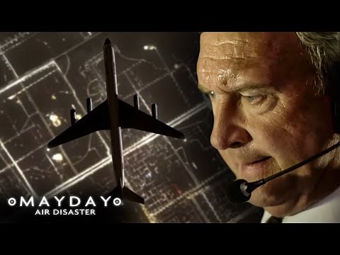 How an Engineless Plane Landed Safely in 1978 | Mayday: Air Disaster