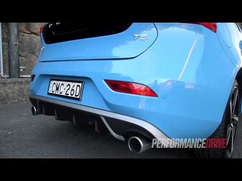 2013 Volvo V40 T5 R-Design engine sound and 0-100km/h