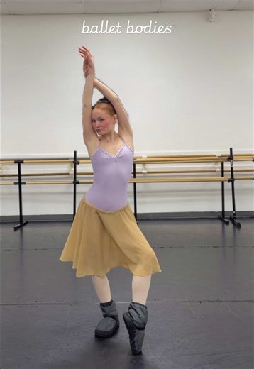 a healthy ballerina body isn’t a flat stomach. all bodies are ballet bodies 🩷 #ballet #ballerina #bodypositivity #ballettok #bodypositive