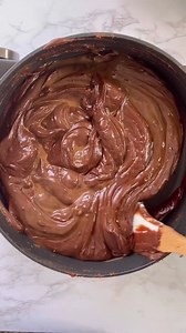 Homemade Candy Cane Chocolate Fudge A Festive Holiday Treat!