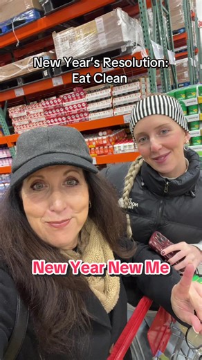 2026 is going to be all about eating clean, healthy, organic foods with no preservatives. 🎉 #newyearsresolution #newyearnewme #letsdothis #eatclean #cleaneating