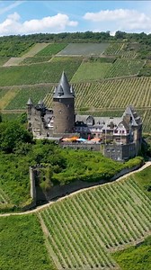 Reinin rotko dronella: Euroopan linnoja ja kallioita ylhäältä käsin