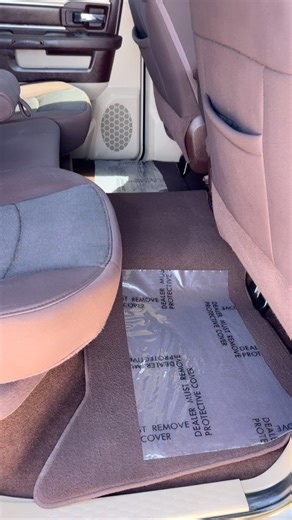 4WD…HEMI..5.7… 2013 Ram 1500, Lonestar…4Door… We Finance. Come down for a test drive today….CLEAN… #ram#truck#pickup#offroad#fishing#hunting#birdhunting #sand#dirt#beach#clean #testdrive #wefinance #carfax #moore #bhph #cctx #texas #hemi | The Car Shack