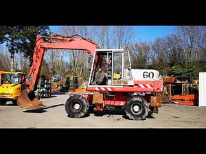 Pelle sur pneus Poclain 60 PB