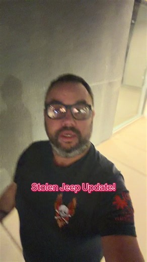 Omg! The Jeep just turned on. I knew there was going to be some movement tonite or early tomorrow morning. I’ll keep yall posted, but someone is driving it. #VegasTuroKing #Turo #Vegas #StolenCar #Jeep @PresidentialMama