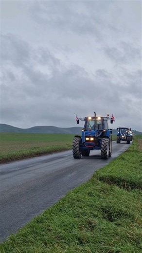 First group of tractors on last weekends Devizes Young Farmers tractor run #caseih #johndeere #valtra #kubota #jcb #fendt #masseyferguson #claas #newholland #valtra #ford #leyland #landrover #YFC #youngfarmers | Four Wheels Photography