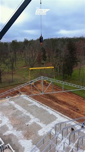 Industrial Metal Building instales in Tennessee #tnsteelbuildings