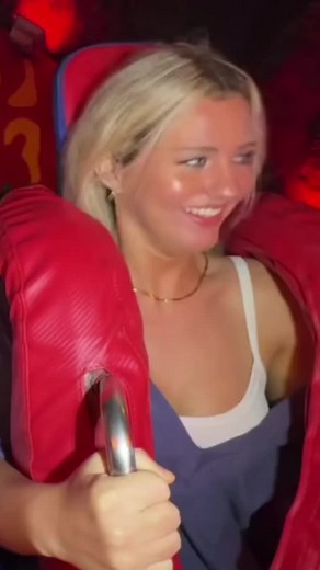 Exciting Slingshot Ride Reactions and Fun Times