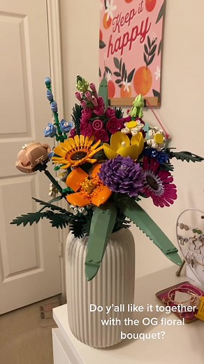 New Wildflower Bouquet with LEGO Botanical Collection Vase