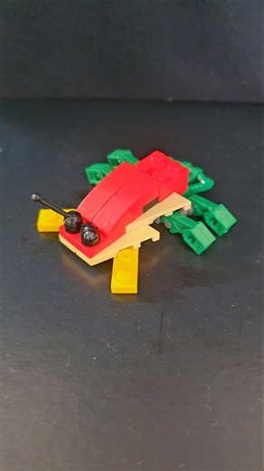 LEGO insect 🐛 More Lego videos and unboxings👇 @DAYBRICKS