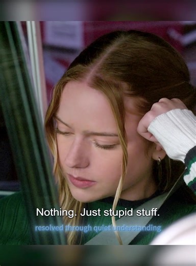 #One Mile: Chapter One #Ryan Phillippe #Amélie Hoeferle #Sara Canning #Beverley Elliott Burke Jacinto . Thomas Howell