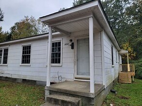 Apartments For Rent Near Guilford Technical Community College Greensboro Campus - Greensboro, NC - Page 3