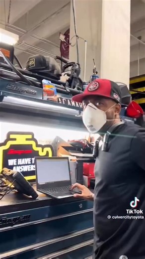 GEARWRENCH on Instagram: "When you avoid big tool, you avoid big debt. An extra $15K in your pocket – how are you spending it? #GEARWRENCH #Mechanic #ToolTruck #ToolDebt #GW"