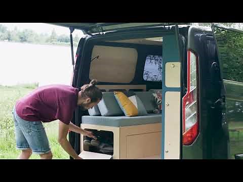 Van aménagé sur Ford Transit Custom : équipement et agencement intégral (VASP caravane)
