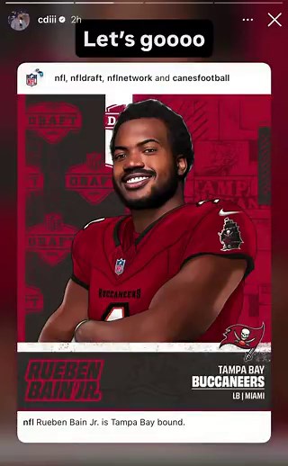 Former Bucs CB and Super Bowl LV champion Carlton Davis III shows some love to the newest Buccaneer, his cousin Rueben Bain Jr.