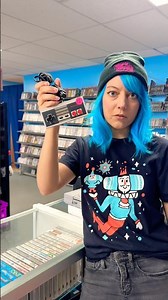 BEHOLD- a useless(?) NES controller #retrogaming #nintendo #nes #videogames