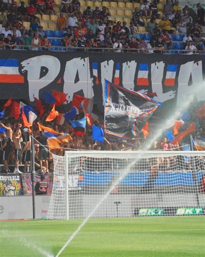 🏟️ 𝑩𝑰𝑳𝑳𝑬𝑻𝑻𝑬𝑹𝑰𝑬 RDV demain à la Mosson 🧡 𝑱-1️⃣ 🆚 AS Rodez AF 🗓️ Vendredi 31 octobre à 20h 🎟️ Dès 10€ 𝑱'𝒂𝒄𝒉𝒆̀𝒕𝒆 𝒎𝒂 𝒑𝒍𝒂𝒄𝒆 ⤵️ 👉 https://billetterie.mhscfoot.com/Pages/PSpectacles.aspx | Montpellier Hérault Sport Club