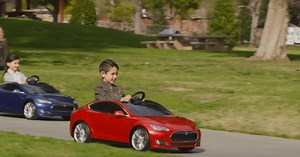 Tesla and Radio Flyer introduce a $500 "Model S for Kids" [Gallery and Video]