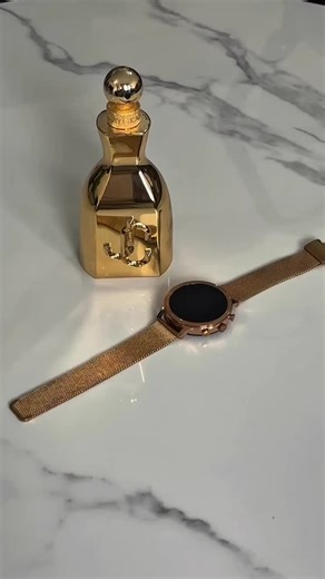 ᴋᴇɴᴀʟᴇᴏɴᴀ ʜᴇʀʙᴇʀᴛ-ᴍᴀғᴏᴊᴀɴᴇ | Jimmy Choo I Want Choo Le Parfum 😍🥰 a playful fragrance that blends notes of pear, gardenia and blackberry. The heart features jasmine,... | Instagram