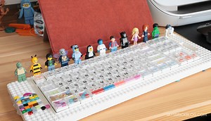 Review: Melgeek Pixel LEGO-compatible mechanical keyboard - Jay's Brick Blog