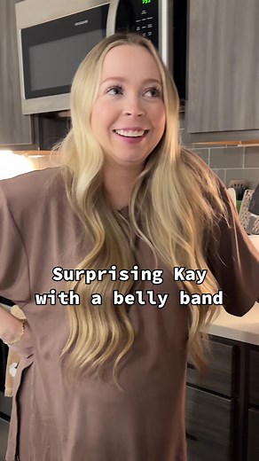 The cracking sound at the end! 😳 backstory ::: The other day I held up Kay’s pregnant belly for the first time. Since then, I have been picking it up multiple times a day to give her some relief from our growing baby! 😂 Then, someone told me about a band that you can wrap around her belly, which works in a similar way to lifting her belly up. So of course I bought it to try! Kay’s belly is getting extra heavy and starting to be really uncomfortable. After giving it to her, I think she likes it