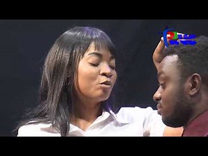 LE DIRECTEUR DECOLLE (en HD) de la Compagnie de Théâtre Ami