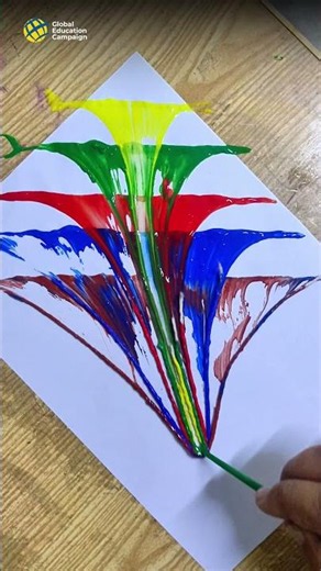 Watch how a simple piece of string creates pure magic! 🎨