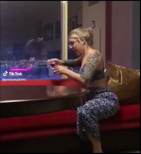 Jen Bretty on TikTok