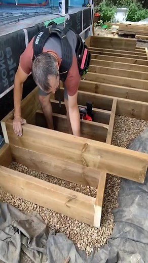 Great wooden stair frame connection erection works | Construction Decker