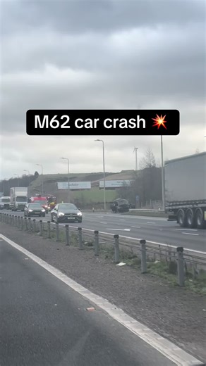 M62 Car Crash Footage and Police Incident