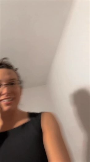 Riley on Instagram: "On the treadmill so be nice"