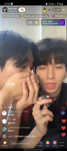 Nam Mio Hôn Nhau | ASMR Boy Love Kisses | Trái Hôn Hít Nhau