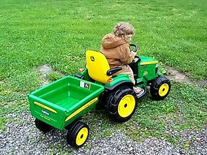 Toy John Deere Turf Tractor