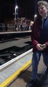 unexpected things on the overground at hackney wick