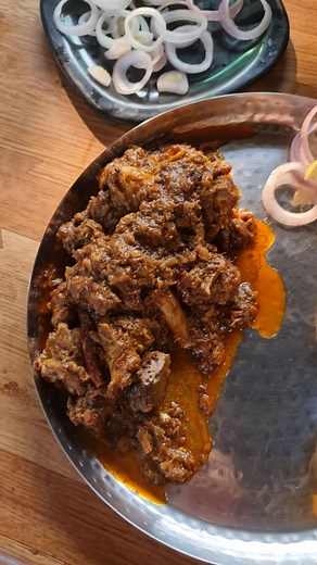 6.3K reactions · 12 shares | Bihar ka world famous Champaran mutton  #reels #reelsfood #reelkarofeelkaro #indianfood #biharifood #champaranmutton | Thelocalguide | Facebook