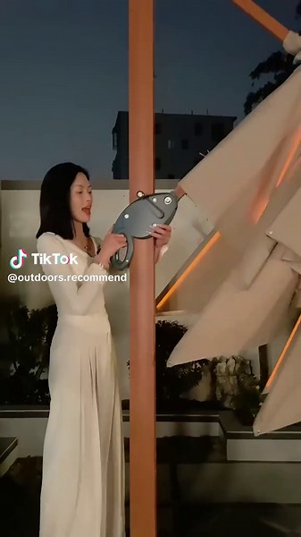 Stay Protected with Our Solar-Powered Outdoor Umbrellas