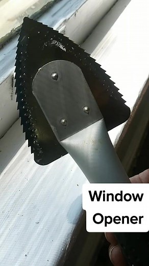 How to open a window painted shut#painting #paintingdiy#paintingtips#learnontiktok