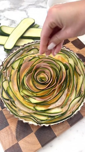 Victoria Minell on Instagram: "ZUCCHINI RIBBON & HAM QUICHE 🔥 Comment “YUM” for the recipe and access to my whole archive (400+ recipes). Simple, wholesome, high protein. Serves 8-10. Also perfect for meal prep!"