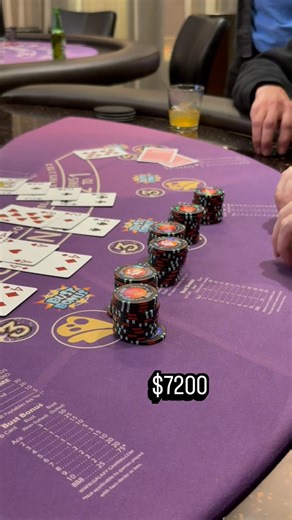 Face up or face down? 🧐🙃 #blackjack #gambling #casino