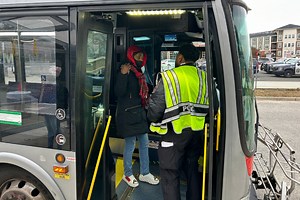 Using increased officer visibility, Metro cracks down on bus fare evasion - WTOP News
