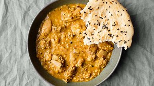Chicken & Lentil Curry | cookeatworld.com