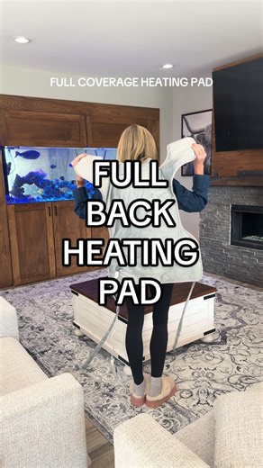 Finally found a full-coverage heating pad that’s actually big enough 🙌🏼 This electric heating pad wraps around your shoulders and covers your entire back for fast, even heat relief. Perfect for back pain, shoulder tension, sore muscles, and winter aches. Heats up quickly, stays in place, and gives that “spa at home” feeling. A must-have for anyone who’s over those tiny heating pads that don’t do anything. #tiktokshopfinds #heatingpad #backpainrelief #shoulderpainrelief #painreliefproducts