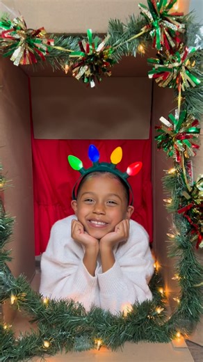 @_badmommies | How to Do a Christmas Box Photo Shoot (DIY) 1. Pick Your Box • Use an XL moving box or wardrobe box • Cut off the top flaps so it’s open... | Instagram